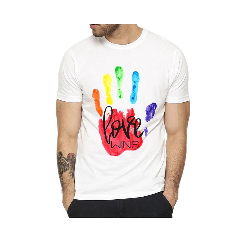 T-shirt Main Rainbow Love Wins – Blanc